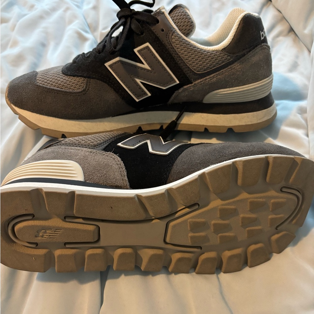 New Balance 574 Gray and Black Sneakers